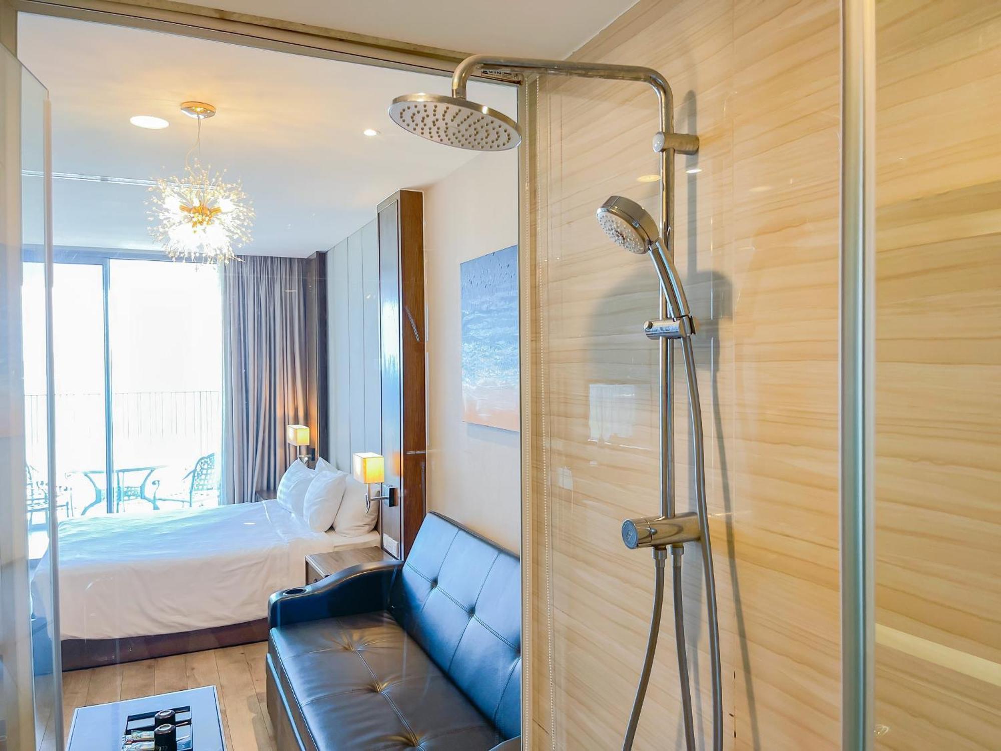 Luxury Seaview Panorama Nha Trang By Luna Extérieur photo