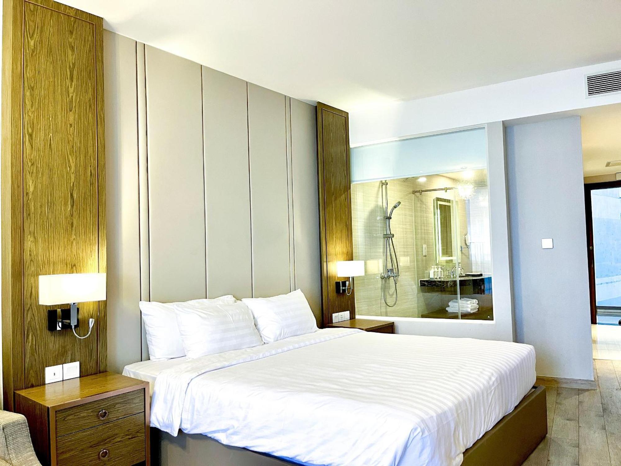 Luxury Seaview Panorama Nha Trang By Luna Extérieur photo