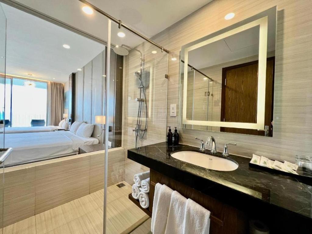 Luxury Seaview Panorama Nha Trang By Luna Extérieur photo