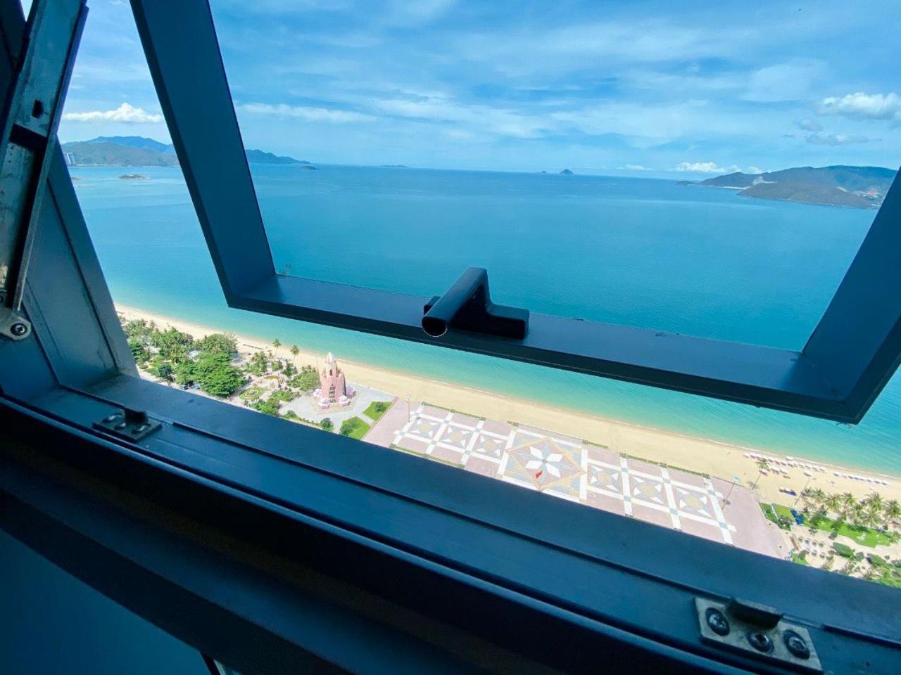 Luxury Seaview Panorama Nha Trang By Luna Extérieur photo
